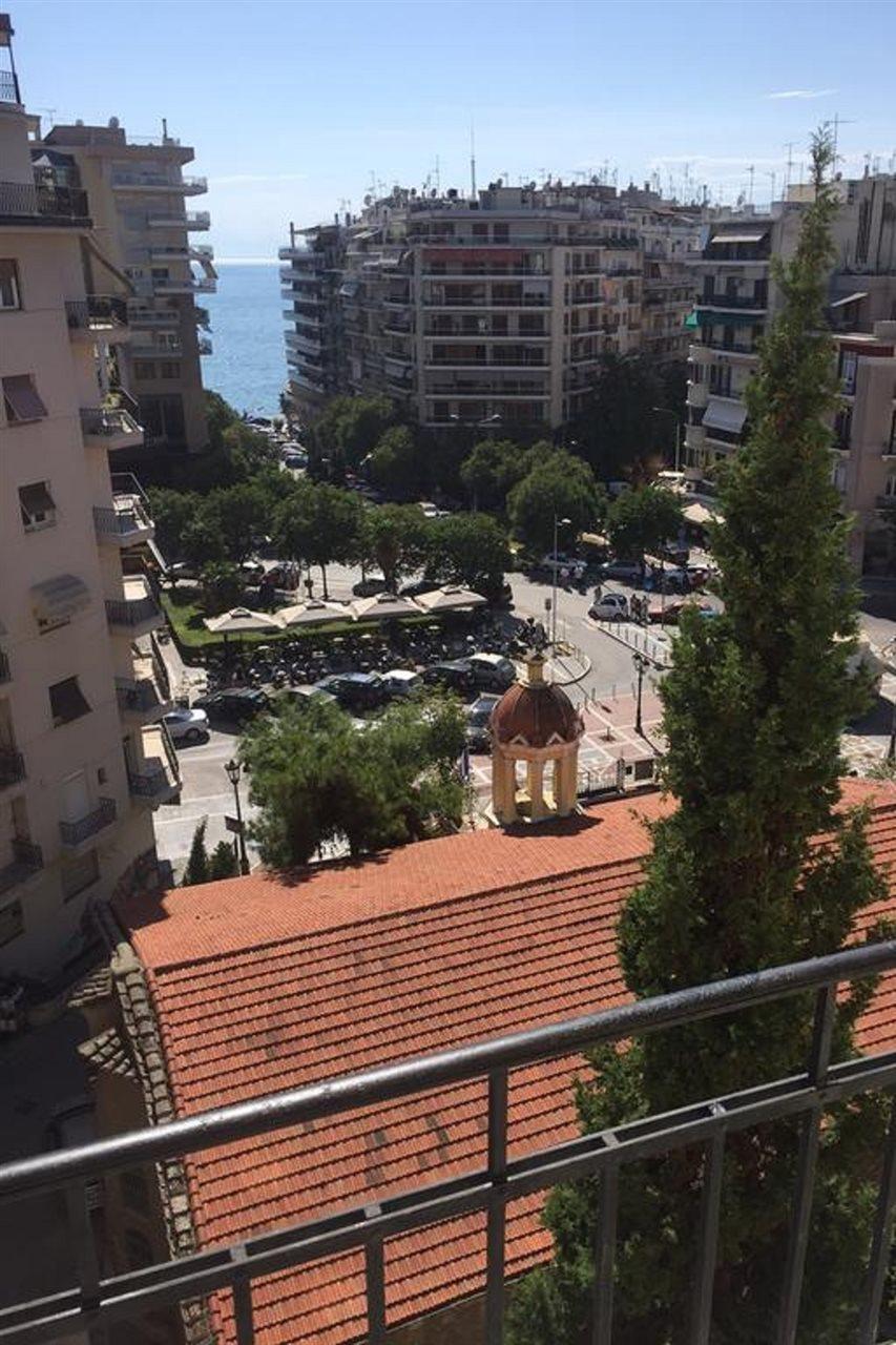 Superior One Luxury Apartments Salonicco Esterno foto