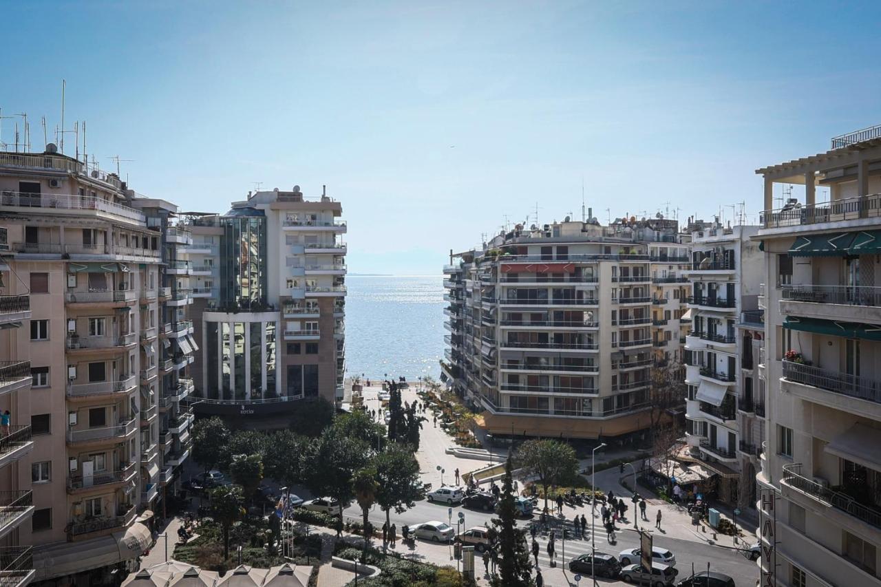Superior One Luxury Apartments Salonicco Esterno foto