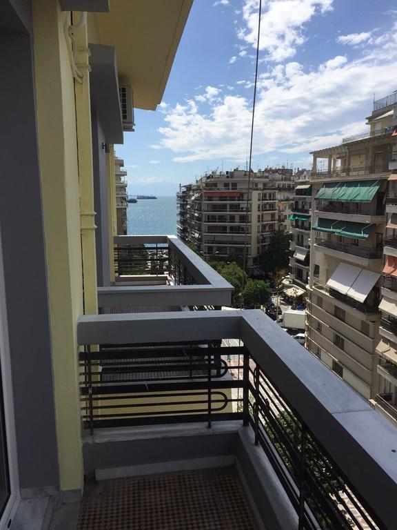 Superior One Luxury Apartments Salonicco Esterno foto